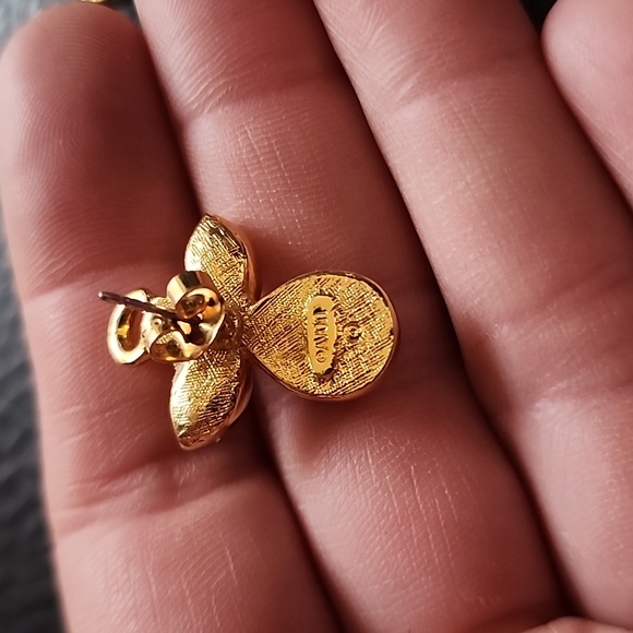 Avon earrings - Picture 6 of 7